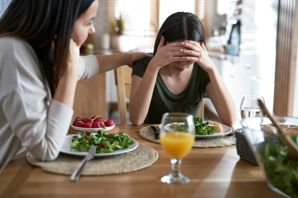 common eating disorders within teens